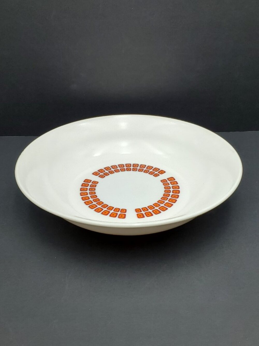 Arcopal France White Opal Glass Pasta Bowl Red Orange Squares 11" Serving Bowl